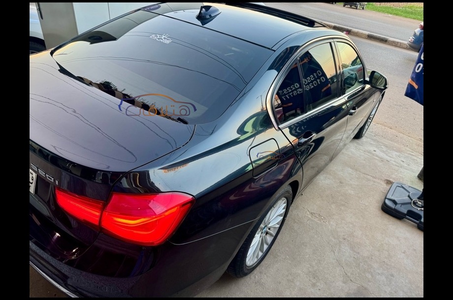 320 BMW أسود