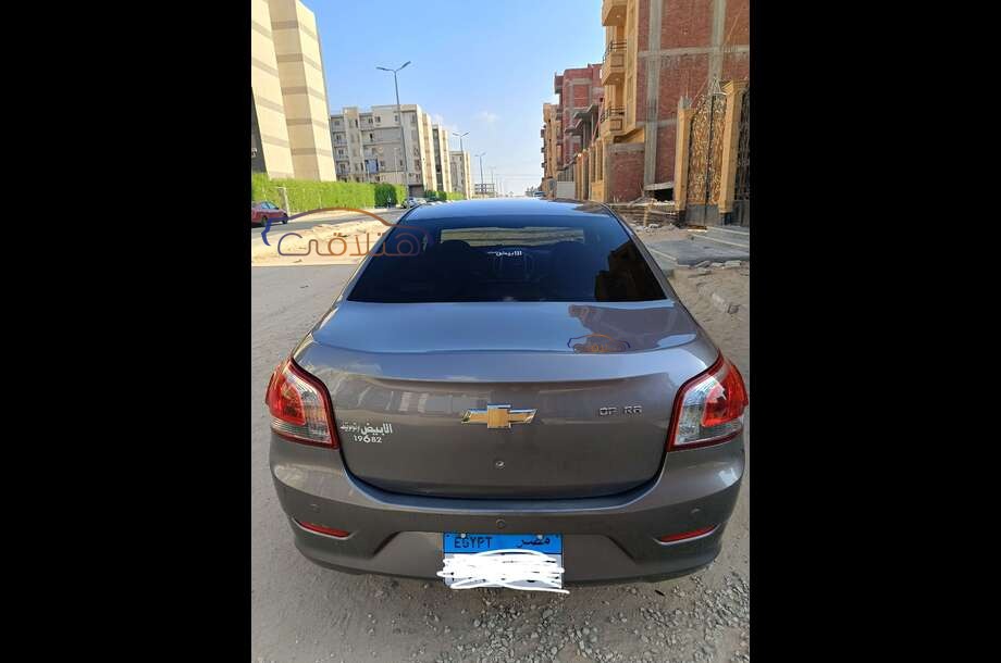 Optra Chevrolet فضي