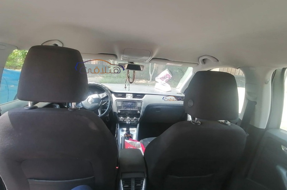 Octavia A7 Skoda برونزي