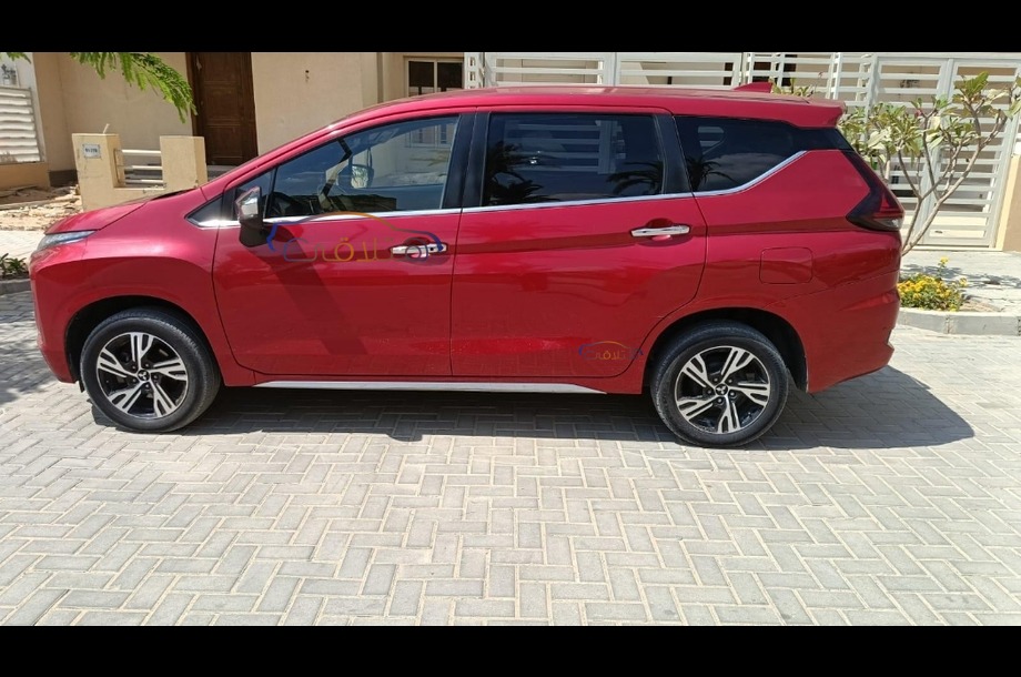 Xpander Mitsubishi Red