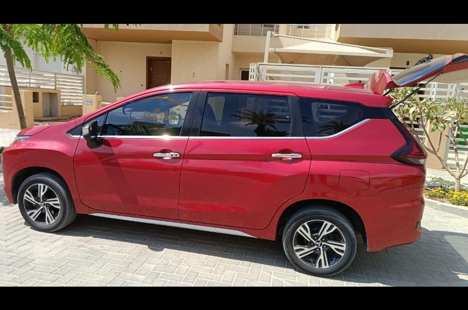 Xpander Mitsubishi Red