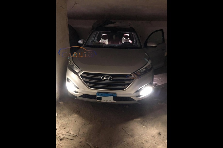 Tucson Hyundai Silver