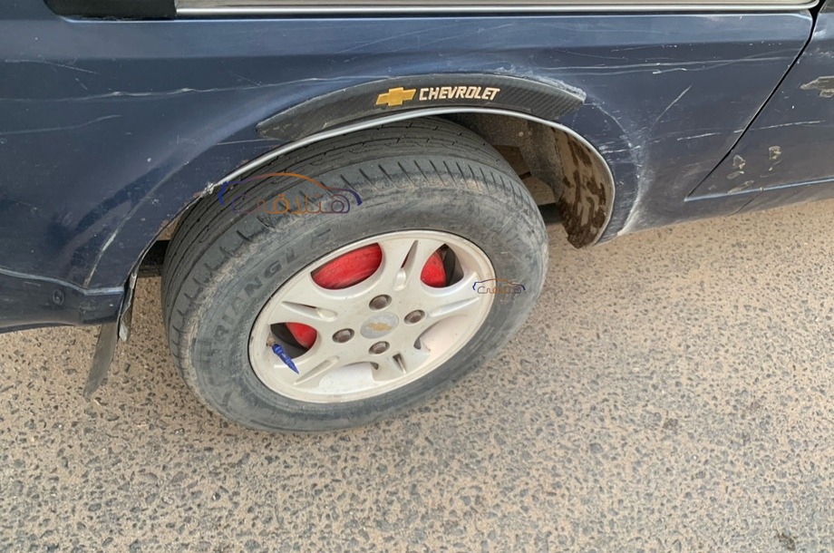 N300 Chevrolet الأزرق الداكن