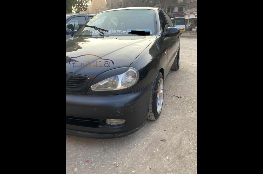 Lanos Daewoo أسود