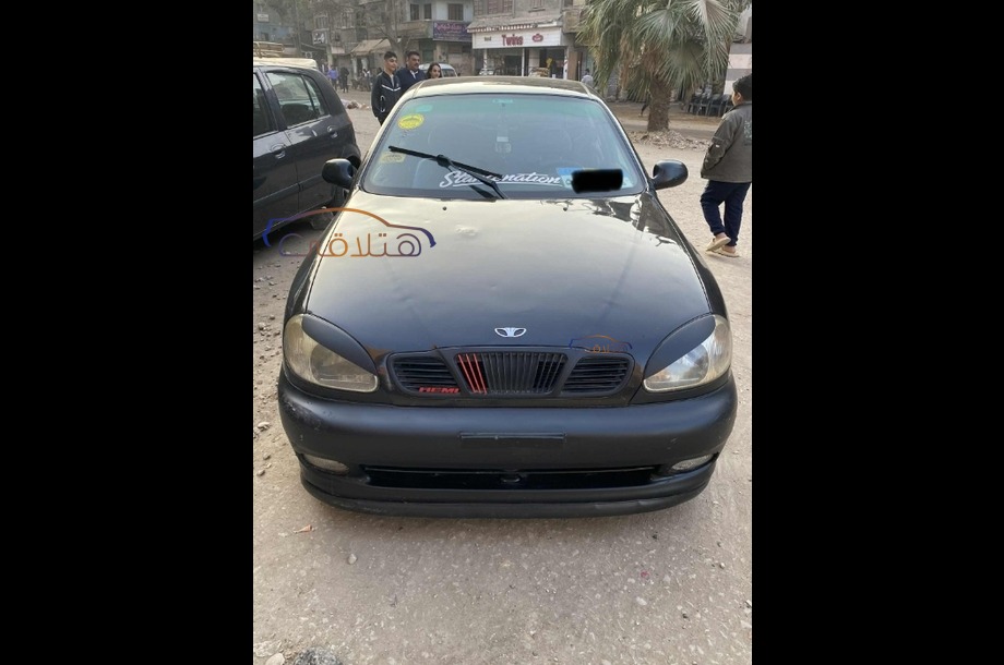 Lanos Daewoo أسود