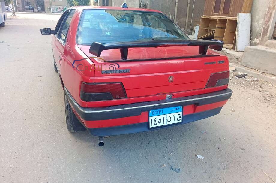 405 Peugeot Red