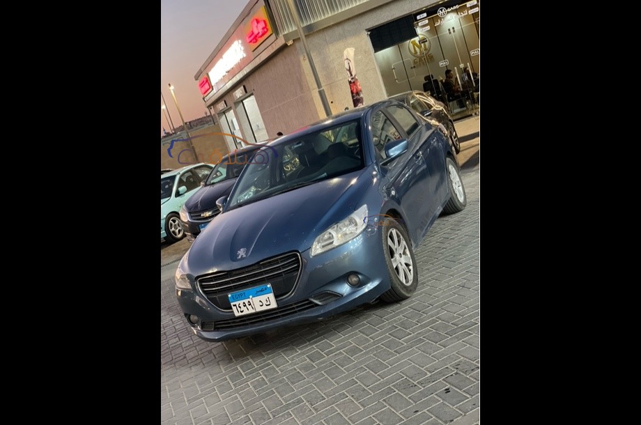 301 Peugeot Blue