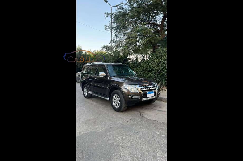 Pajero Mitsubishi Black