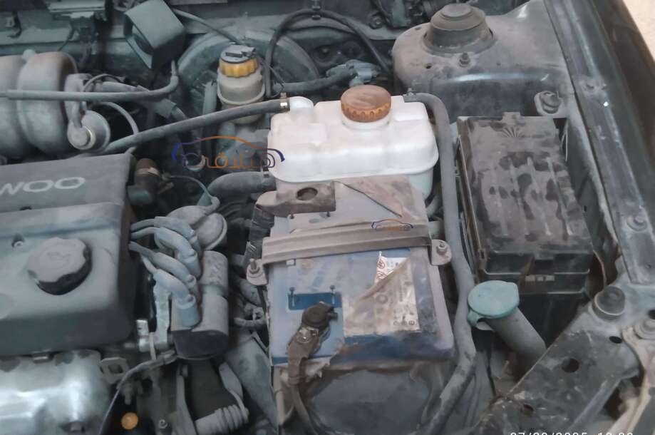 Nubira 2 Daewoo أسود