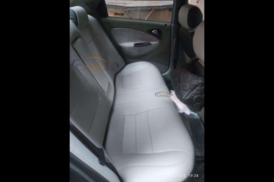 Nubira 2 Daewoo أسود