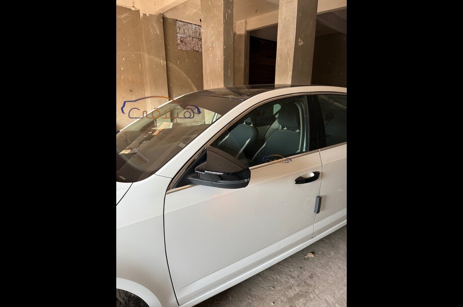 Octavia A7 Skoda أبيض