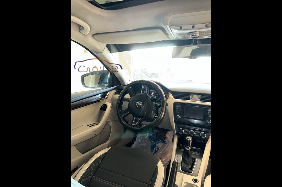 Octavia A7 Skoda أبيض