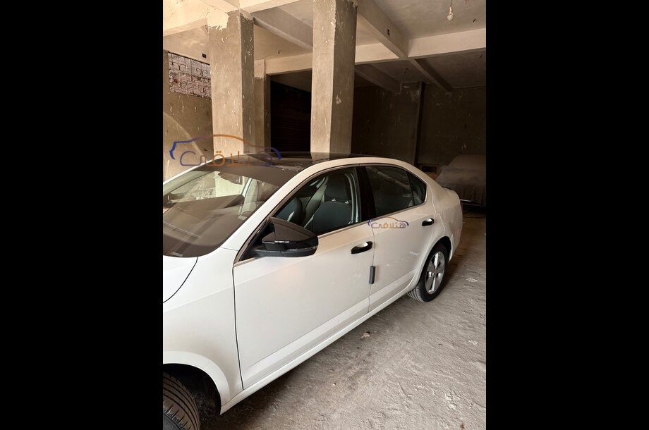 Octavia A7 Skoda أبيض