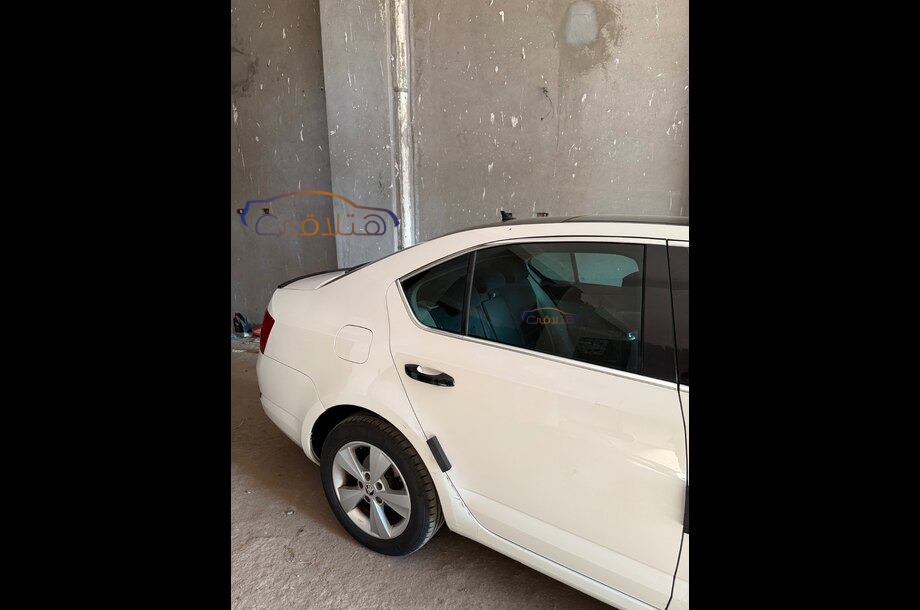 Octavia A7 Skoda أبيض