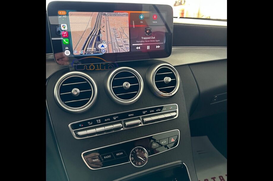 C 300 Mercedes Silver