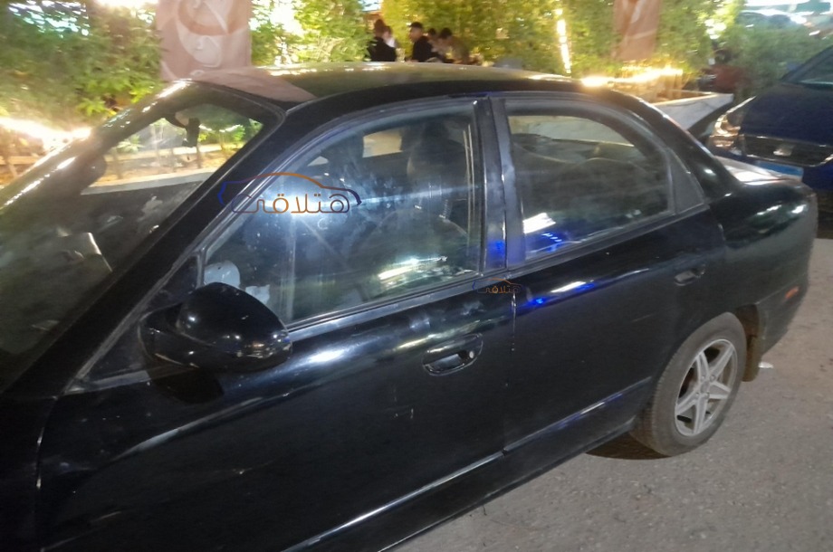 Nubira 2 Daewoo أسود