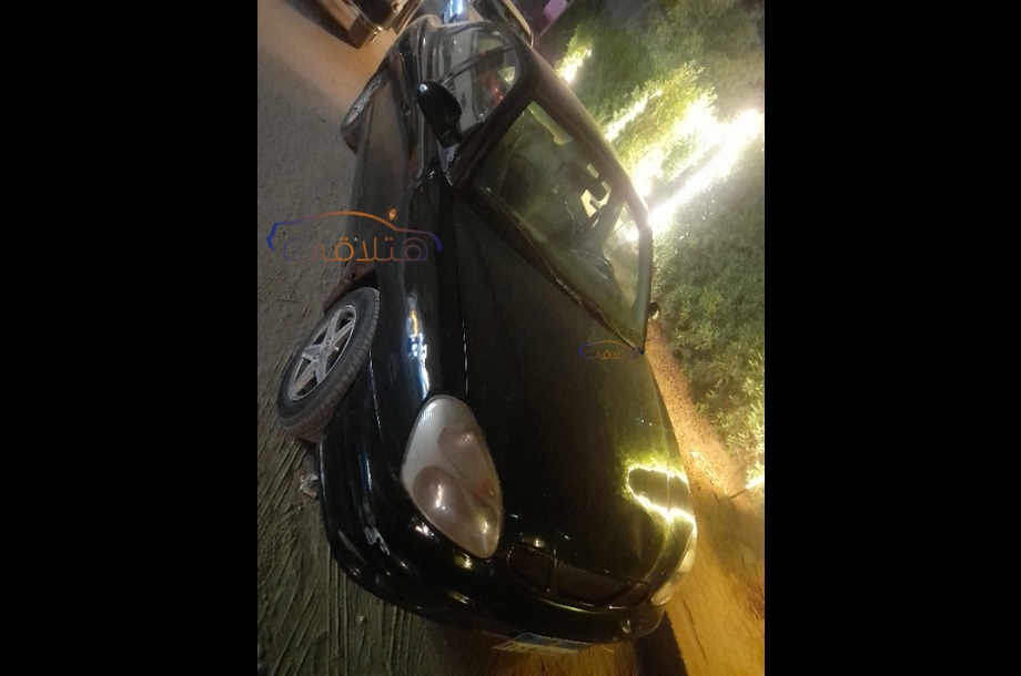 Nubira 2 Daewoo أسود