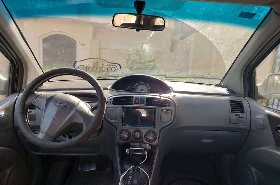 Matrix Hyundai Green