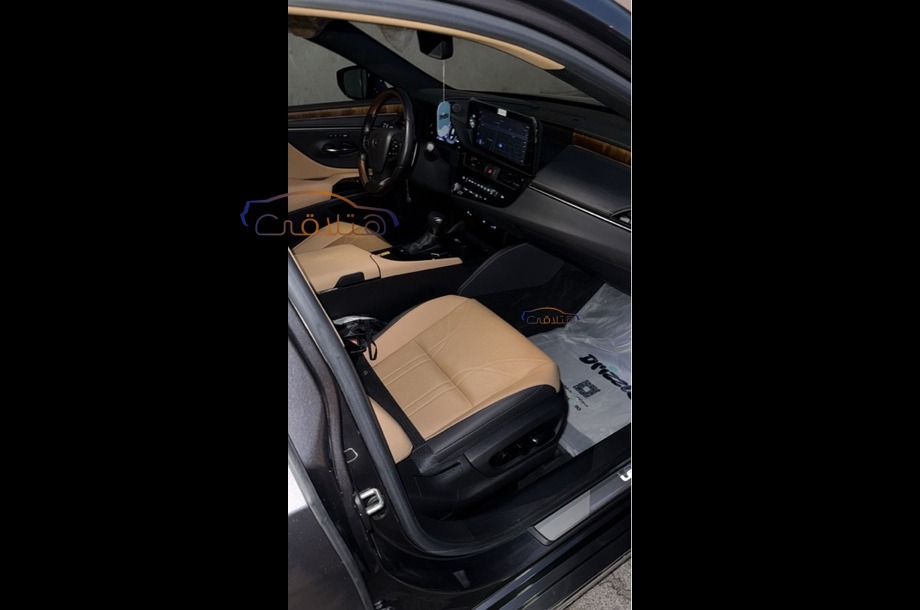 ES 350 Lexus Dark grey