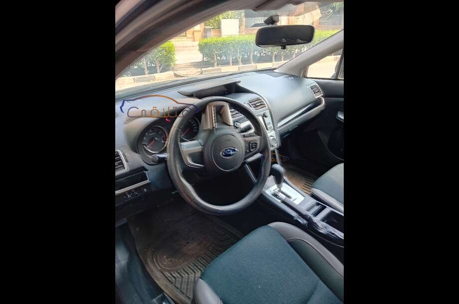 XV Subaru الأزرق الداكن