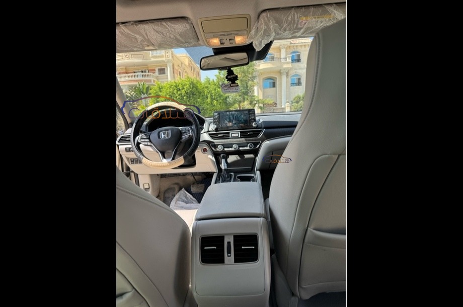 Accord Honda برونزي