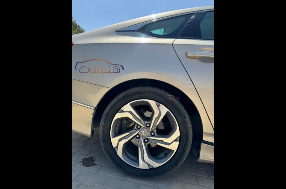 Accord Honda برونزي