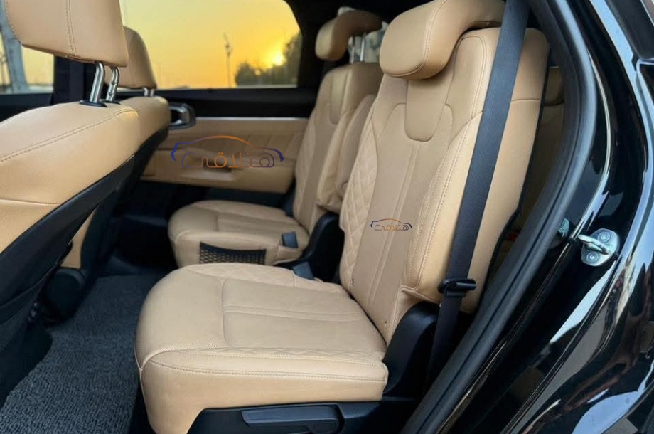 Sorento Kia أسود