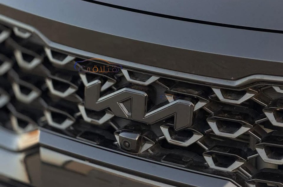 Sorento Kia أسود