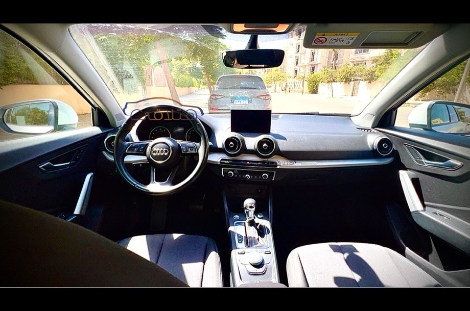 Q2 Audi أبيض