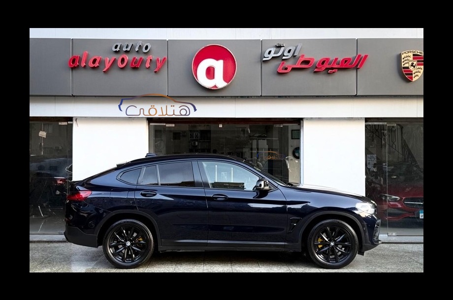 X4 BMW Dark blue