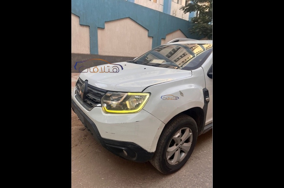 Duster Renault White