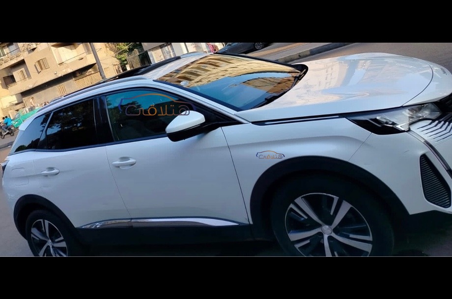 3008 Peugeot أبيض
