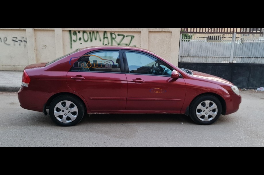 Cerato Kia احمر
