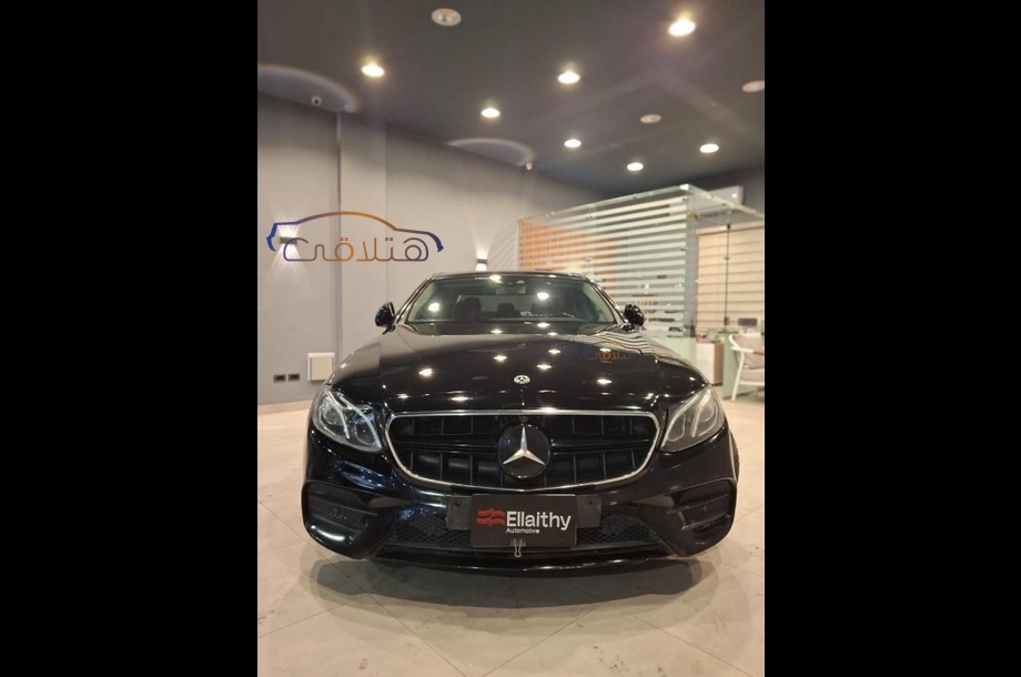 E 200 AMG Mercedes أسود
