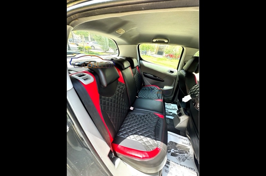 308 Peugeot احمر