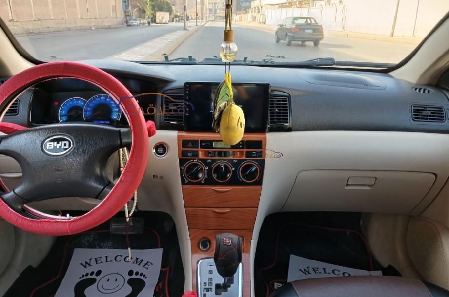 F3 Byd احمر غامق