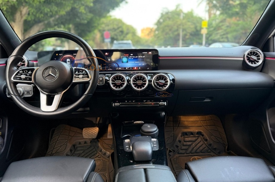 A 180 Mercedes Silver