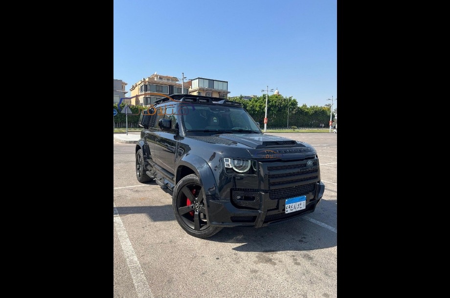 Defender Land Rover Black