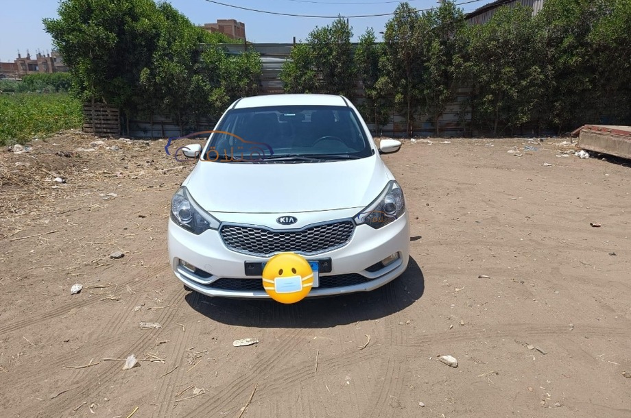 K3 Kia أبيض