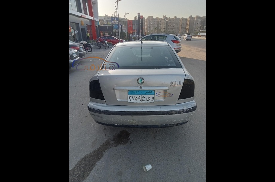 Octavia A4 Skoda فضي