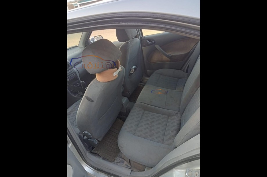 Octavia A4 Skoda فضي