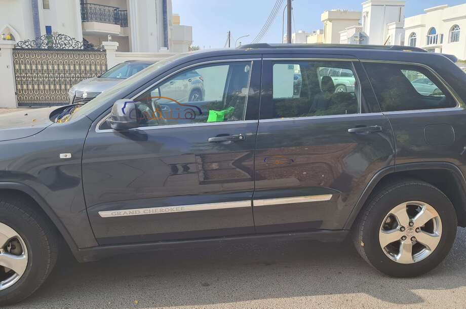Grand Cherokee Jeep Black