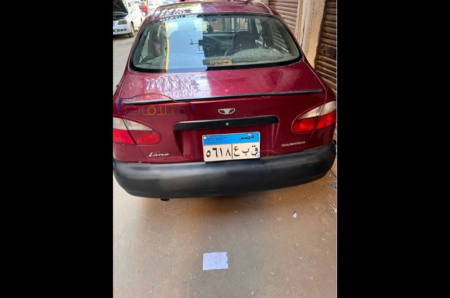 Lanos Daewoo Red