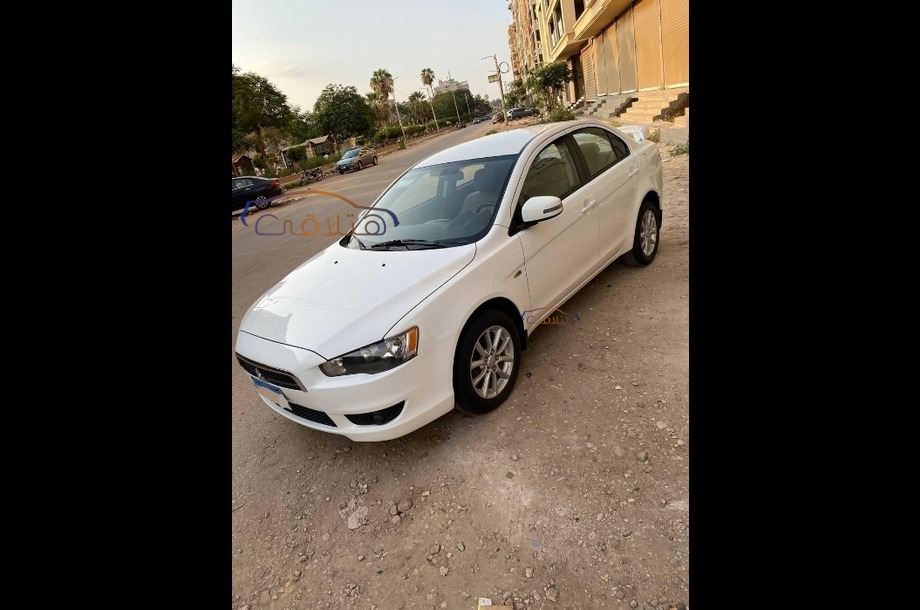 Lancer EX Shark Mitsubishi White