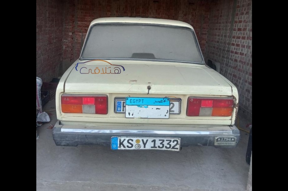 2105 Lada بيج