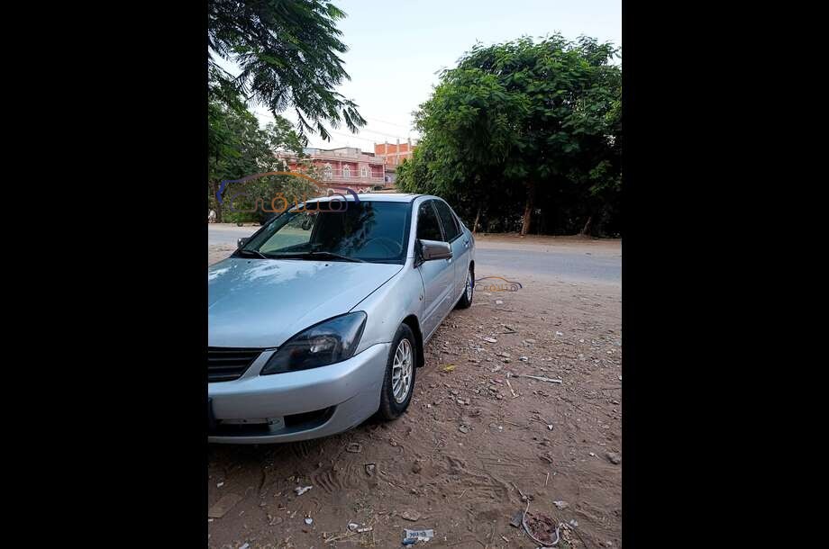 Lancer Puma Mitsubishi Silver