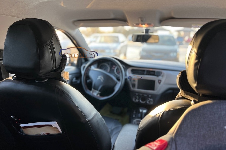 C Elysee Citroën أزرق