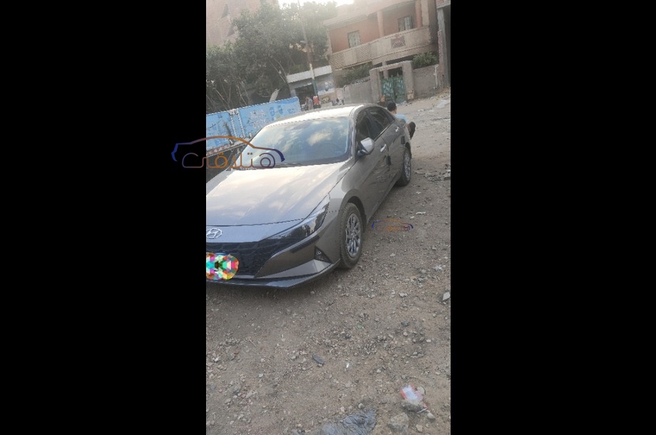 Elantra CN7 Hyundai فضي