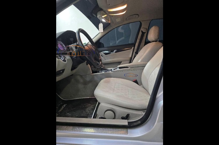 C 180 Mercedes Silver