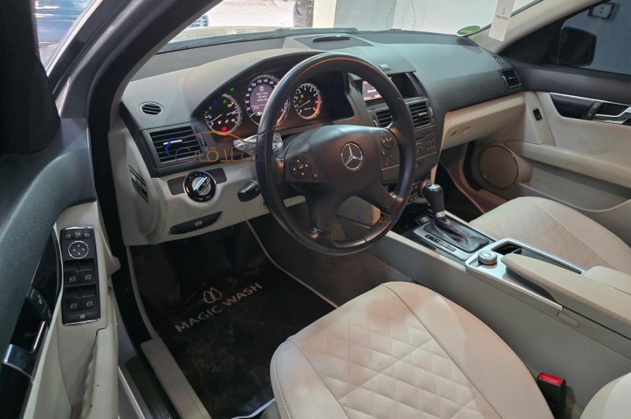 C 180 Mercedes Silver